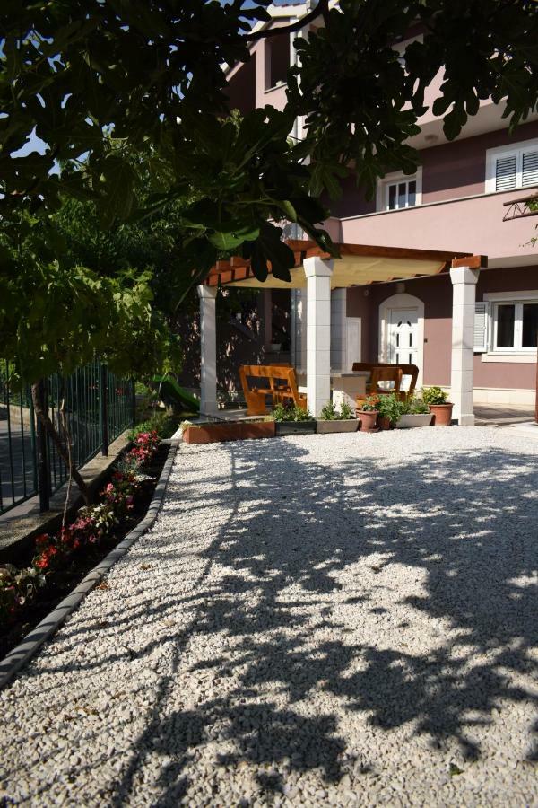 Apartments Bazina Kaštela Exterior foto